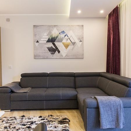 Udanypobyt Apartament Sniezny Apartamento Zakopane Exterior foto
